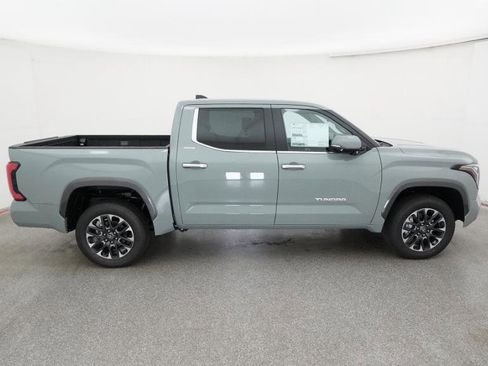 New 2026 Toyota Tundra Limited AWD/4WD image 14