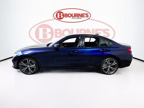 Used 2023 BMW 330i xDrive Sedan w/ Premium Package AWD/4WD image 9