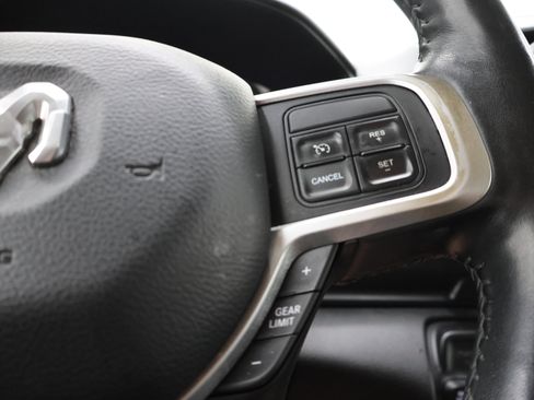 Used 2019 RAM 2500 Big Horn AWD/4WD image 14