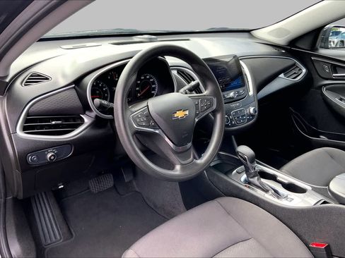 Used 2024 Chevrolet Malibu LT FWD image 18