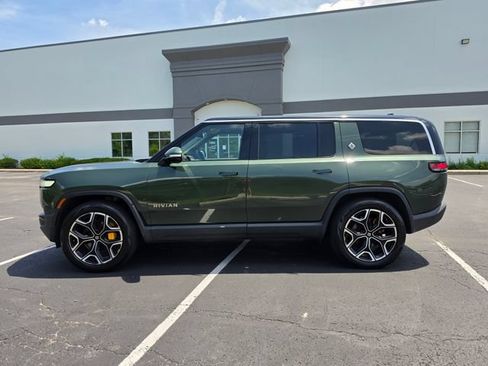 Used 2023 Rivian R1S Launch Edition AWD/4WD image 13