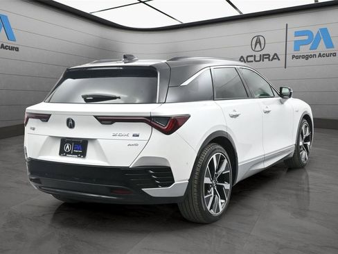 Used 2024 Acura ZDX Type S image 29