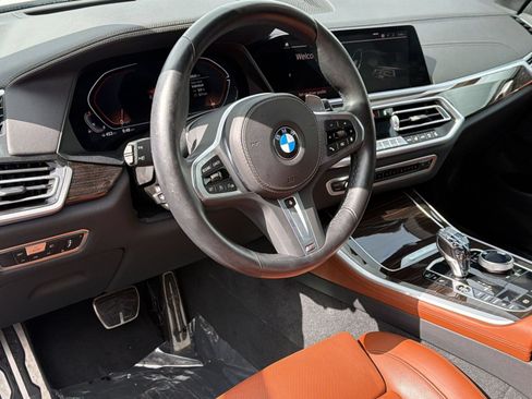 Used 2023 BMW X5 xDrive40i w/ Executive Package AWD/4WD image 4