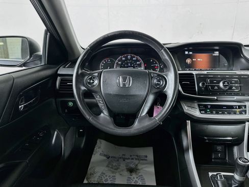 Used 2014 Honda Accord Sport image 20