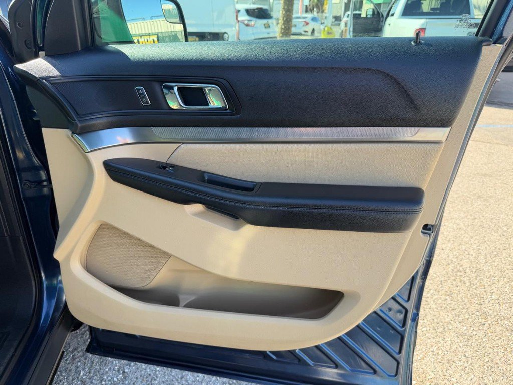 Used 2017 Ford Explorer 4WD image 19