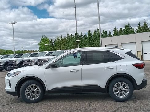 Used 2023 Ford Escape Active w/ Tech Pack #1 AWD/4WD image 20