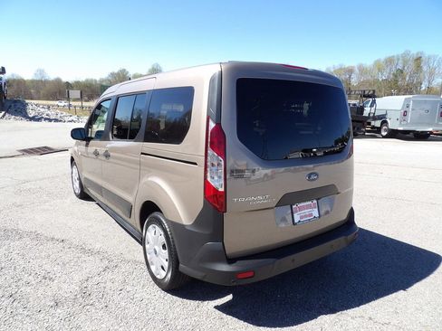 Used 2020 Ford Transit Connect XL image 5