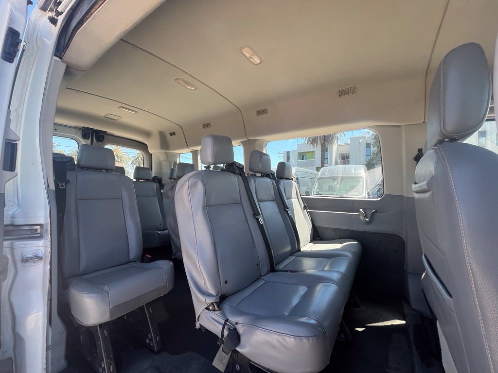Used 2018 Ford Transit 350 XL RWD image 3