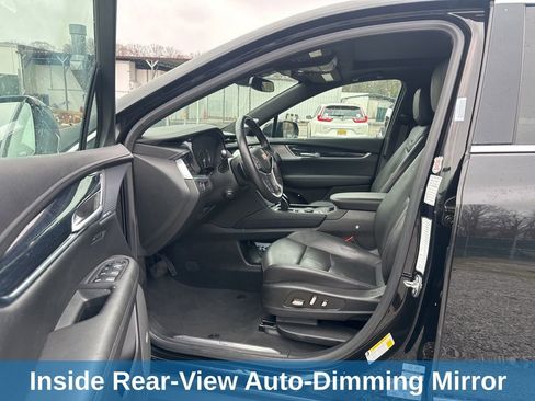 Used 2024 Cadillac XT5 Premium Luxury image 14