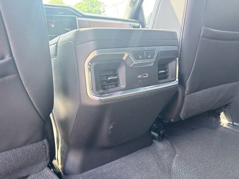 Used 2022 GMC Sierra 1500 Denali AWD/4WD image 23