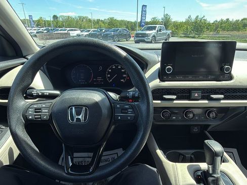 Used 2023 Honda HR-V LX image 27