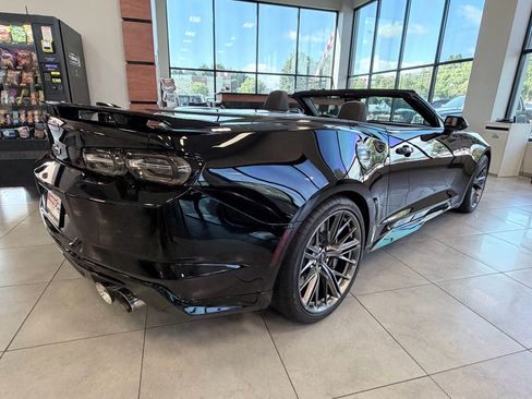 Used 2023 Chevrolet Camaro ZL1 RWD image 6