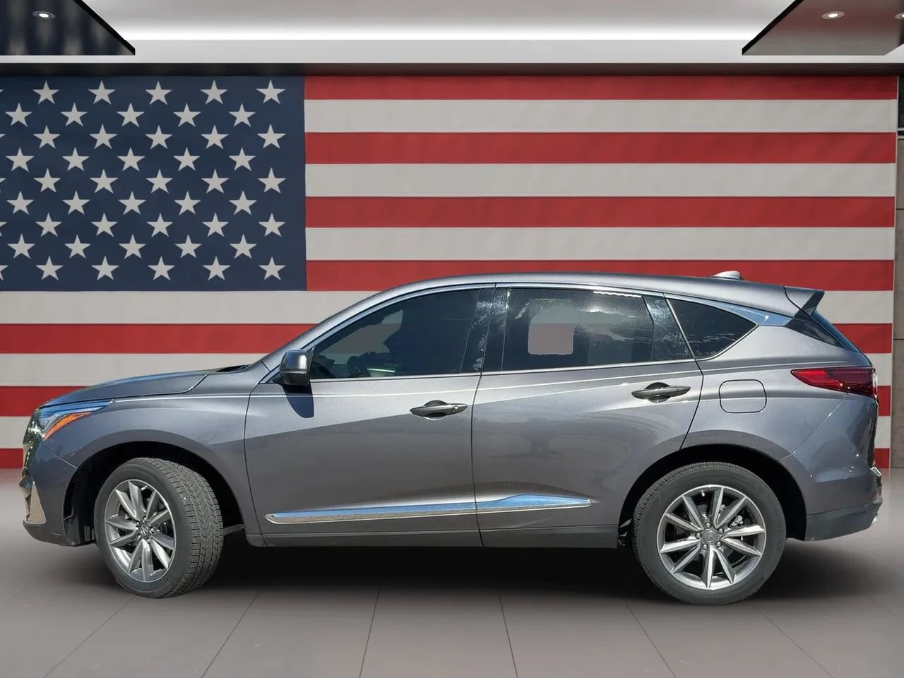 Used 2019 Acura RDX w/ Technology Package FWD image 3