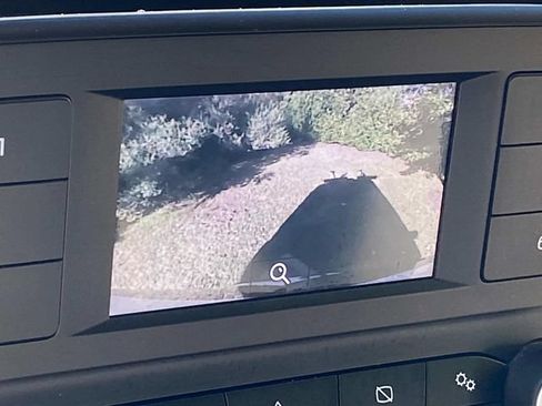 Used 2021 Ford Transit 250 Medium Roof RWD image 23