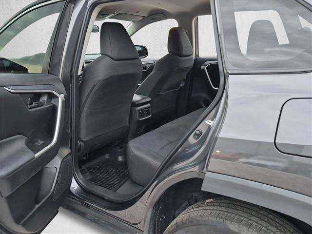 Used 2024 Toyota RAV4 LE FWD image 18
