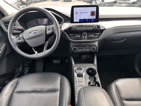 Certified 2022 Ford Escape SEL AWD/4WD image 16
