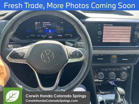Used 2023 Volkswagen Taos SE w/ Black Wheel Package AWD/4WD image 11