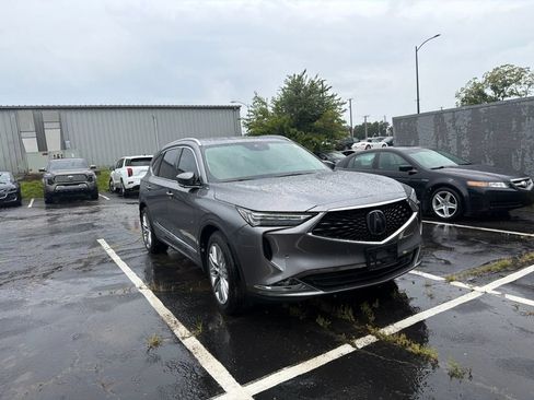 Used 2024 Acura MDX SH-AWD w/ Advance Package image 2
