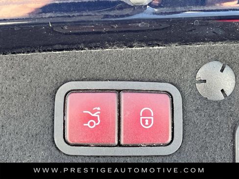 Used 2019 Mercedes-Benz C 300 4MATIC Sedan image 14