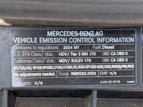 Used 2024 Mercedes-Benz Sprinter 2500 image 22