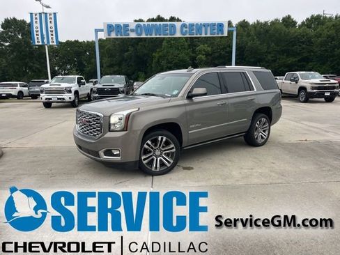 Used 2019 GMC Yukon Denali w/ Denali Ultimate Package RWD image 1