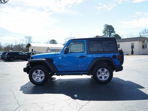 Used 2021 Jeep Wrangler Sport S image 17