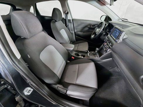 Used 2018 Hyundai Kona SEL AWD/4WD image 29