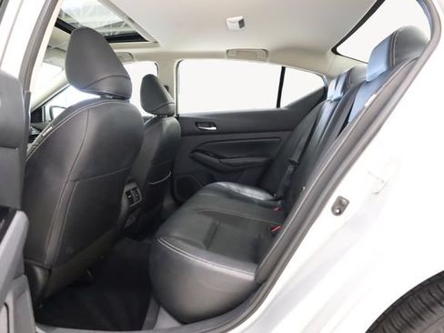 Used 2023 Nissan Altima 2.5 SL FWD image 29