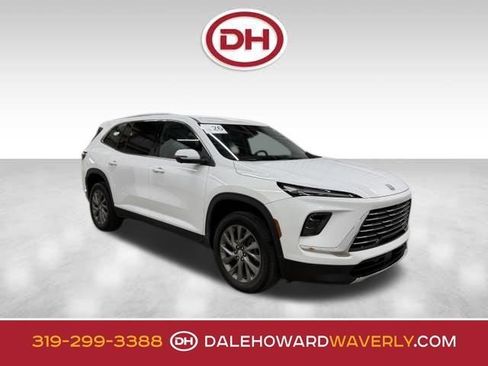 Used 2026 Buick Enclave Preferred AWD/4WD image 1