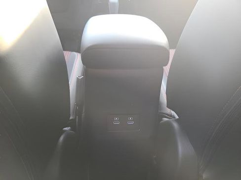 New 2026 Nissan Kicks SR w/ Cold Weather Package image 19