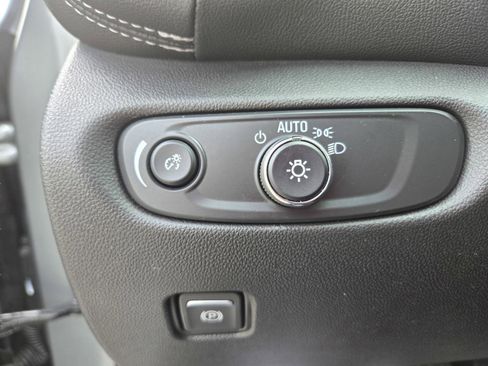 Used 2024 Chevrolet Blazer LT w/ Redline Edition image 15