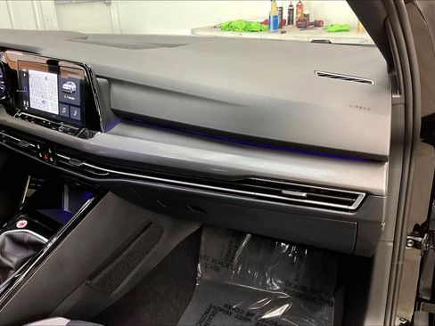 Used 2024 Volkswagen GTI SE image 19