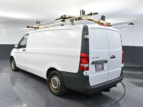 Used 2017 Mercedes-Benz Metris image 6