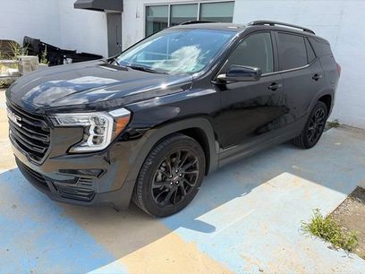 Used 2024 GMC Terrain SLE w/ Driver Convenience Package