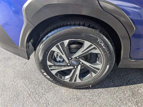 Used 2024 Subaru Crosstrek 2.0i Premium image 33