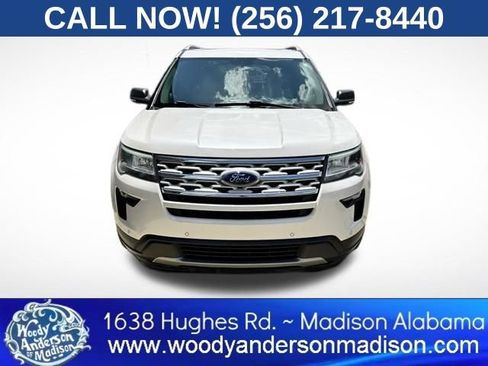 Used 2019 Ford Explorer XLT w/ Equipment Group 202A FWD image 4