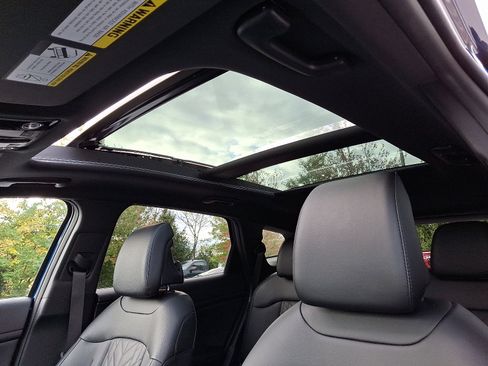 Used 2024 Kia Sportage X-Line w/ X-Line Premium Package image 14