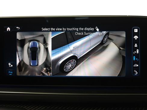 Used 2024 Mercedes-Benz GLS 63 AMG 4MATIC image 24