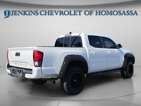Used 2019 Toyota Tacoma SR w/ SR Convenience Package RWD image 3