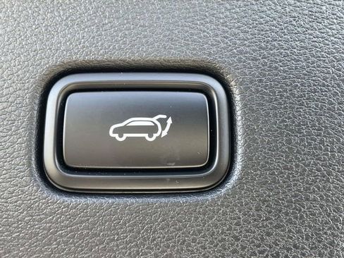 Certified 2026 Kia Sportage EX FWD image 23