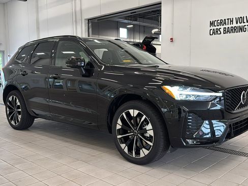 Used 2026 Volvo XC60 B5 Plus w/ Protection Package Premier image 3