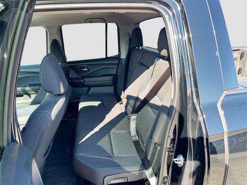 Used 2024 Honda Ridgeline Sport image 22