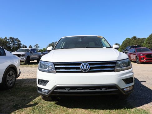 Used 2021 Volkswagen Tiguan SEL image 13