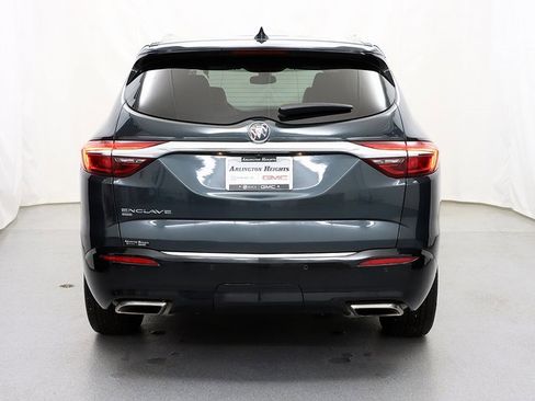 Used 2020 Buick Enclave Premium w/ Sun and Sites Package image 6