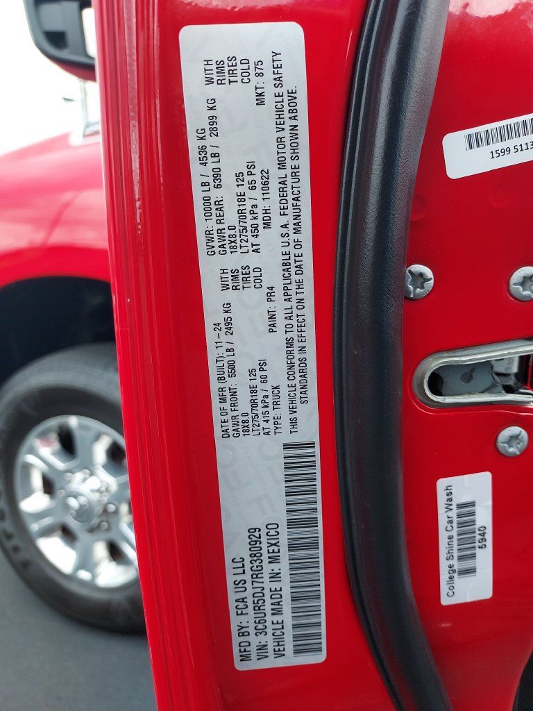 Used 2024 RAM 2500 Big Horn w/ Safety Group AWD/4WD image 24