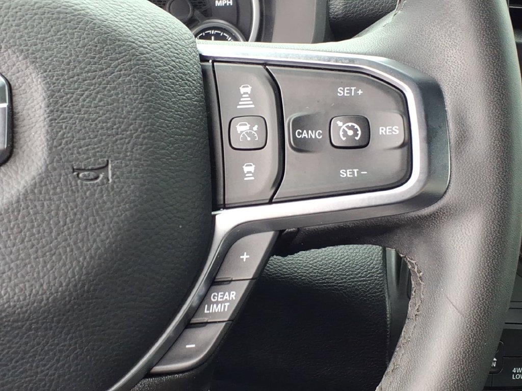 Certified 2026 RAM 2500 Big Horn AWD/4WD image 9
