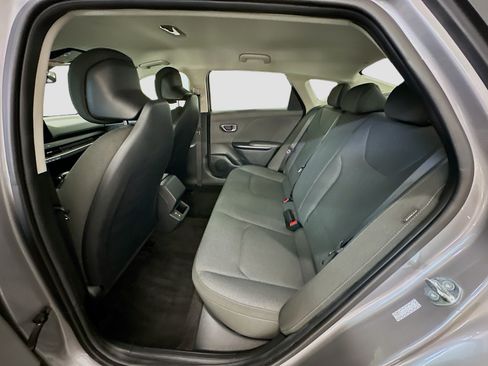 Used 2025 Kia K4 FWD image 29