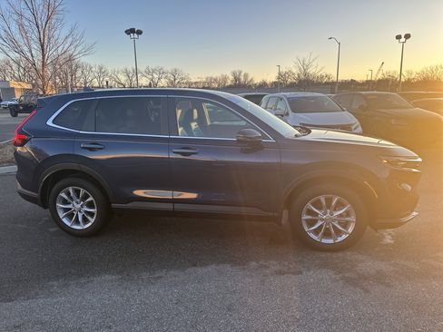 Certified 2023 Honda CR-V EX-L image 3