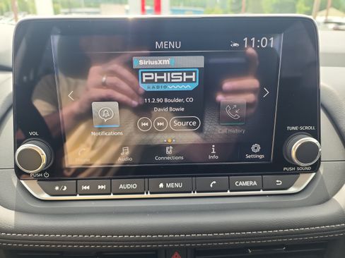 New 2026 Nissan Rogue Dark Armor AWD/4WD image 16
