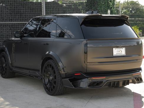 Used 2024 Land Rover Range Rover Autobiography image 14